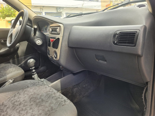 Fiat Palio 1.0 MPI FIRE CELEBRATION 8V FLEX 4P MANUAL
