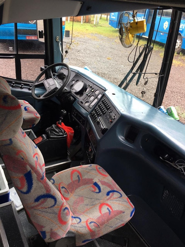 Busscar P400