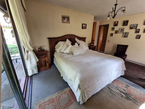 Casa Chilena En Quinchamalí Con Buen Terreno/para Remodelar