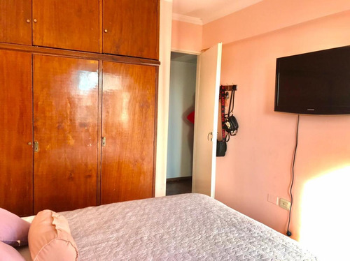 Imagen 10 de 21 de Departamento En Venta En Moreno 300