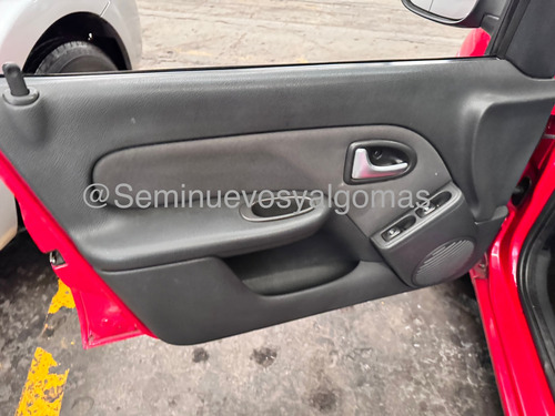 Nissan Platina 1.6 Custom Ac Mt