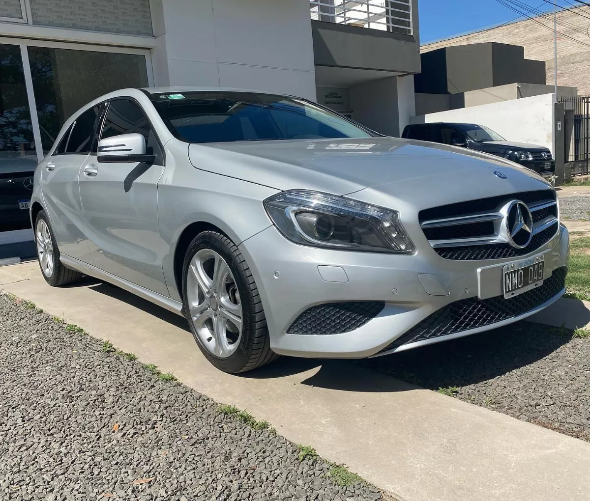 Mercedes-Benz Clase A 1.6 A 200 At Urban B.efficiency 156cv