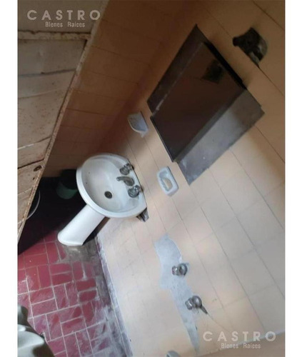 Imagen 30 de 30 de Venta - Casa Con Locales - Libertad