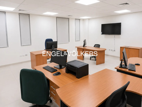 Oficina Habilitada En Arriendo Linares 365 M2