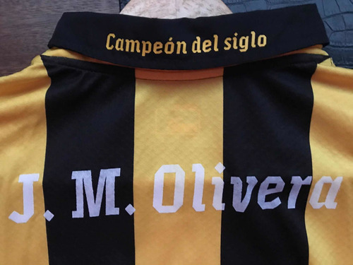 Camiseta Peñarol 2011  Talle L  J.m Olivera Excelente Estado