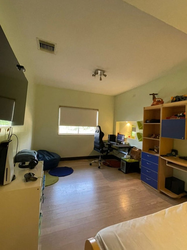 Cv-1470 Zona Norte Townhouse Residencias Pozo Viejo Avenida Universidad