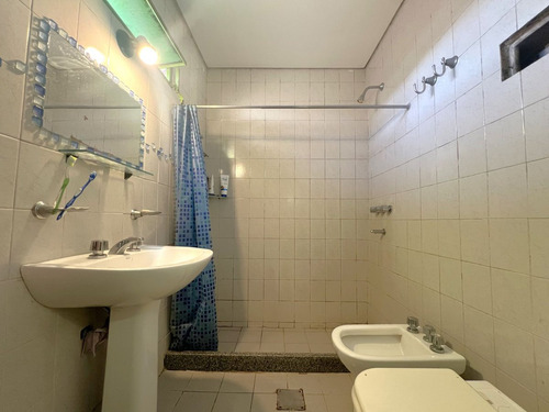 Venta 2 Casas De 2 Y 3 Dorm Patio Matienzo