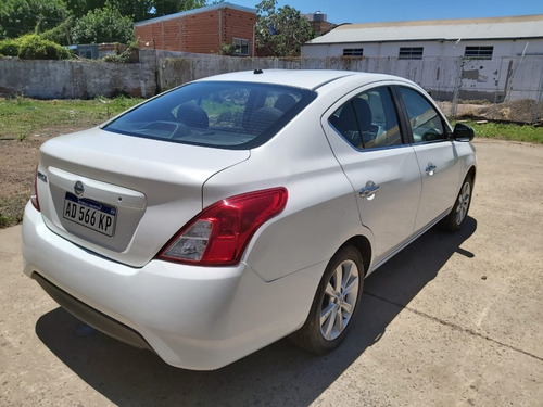 Nissan Versa Advance 2019 Blanco