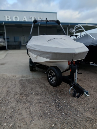 Lancha Axis T220 R Demo Color Blanca 20 Hrs
