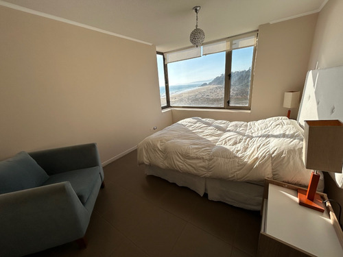 Vende Departamento 3 Dorm. 2 Baños, Primera Linea De Playa.