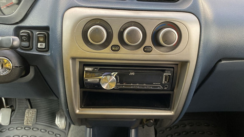Imagen 11 de 18 de Zotye Nomada 1.6 4x2