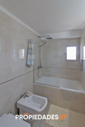 Apartamento En Venta En Roosevelt Punta Del Este, 2 Dormitorios, 2 Baños