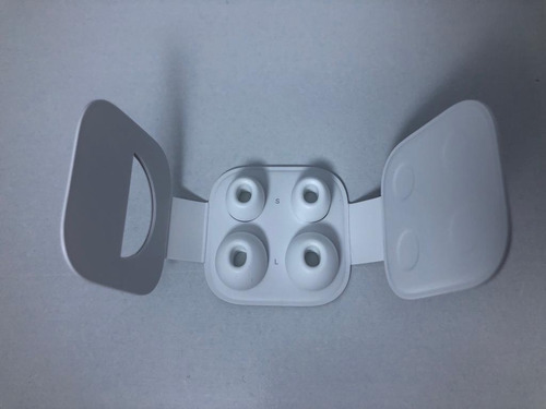 Imagen 7 de 9 de Caja AirPods Con Cable Cargador Original Y Almohadillas Camb