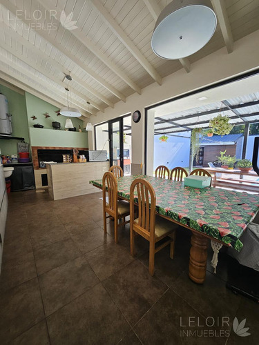 Casa En Venta En Ituzaingo Norte