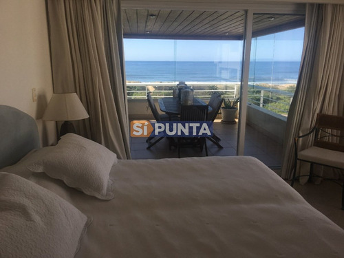 Imagen 12 de 27 de Penthouse En Playa Brava Frente Al Mar En Alquiler