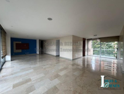 Apartamento En Venta Las Santas Medellín