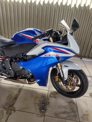 Imagem 3 de 10 de Honda Cbr 600f
