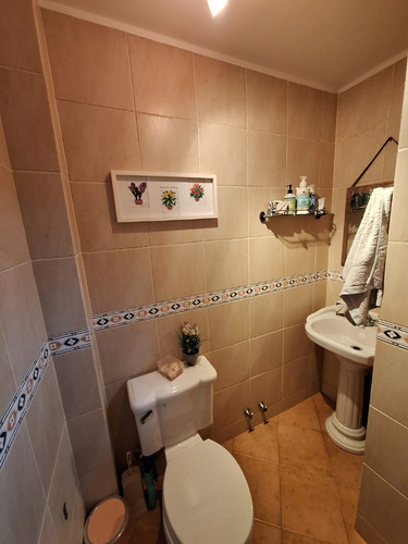 Excelente Casa De 4 Dormitorios En Los Almendros Reñaca