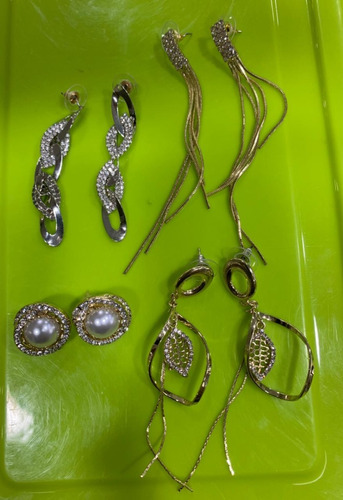 Lote De 4 Pares De Aretes De Chapa De Oro