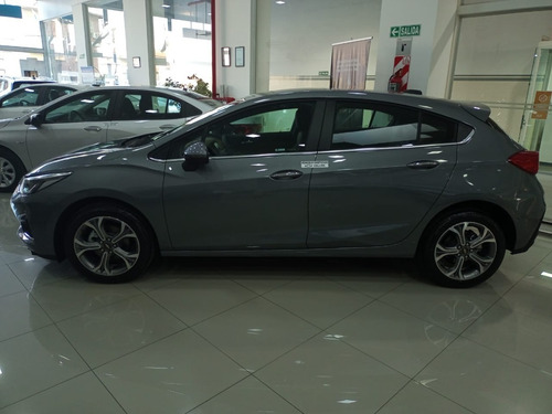 Imagen 11 de 13 de Chevrolet Cruze 5 Puertas 1.4t Premier At 2022