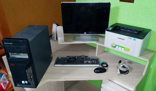 Imagen 5 de 6 de Combo De Pc, Monitor, Teclado, Corneta E Impresora.