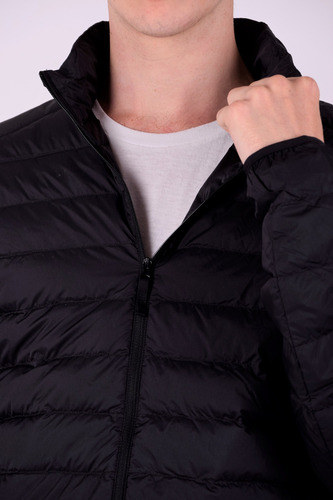 Campera Uniqlo Original Hombre Negro Sin Capucha
