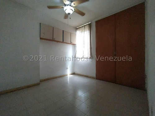 Imagen 14 de 23 de Mls#21-25934. Se Vende Apartamento En La Parroquia Altagracia A.a