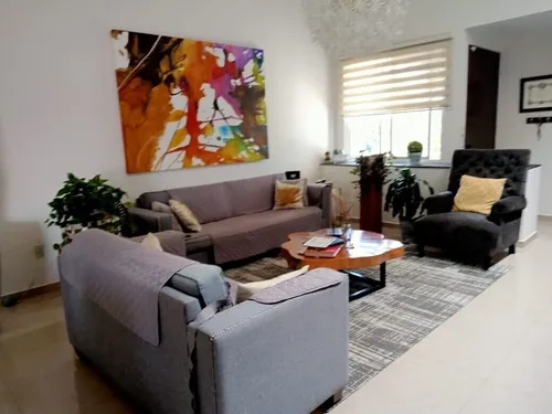Casa En Venta En Pontevedra, Irapuato, Gto.