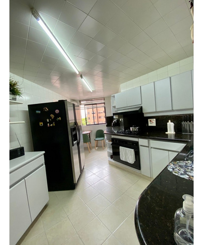 Apartamento Arriendo En Medellín Poblado Milla De Oro