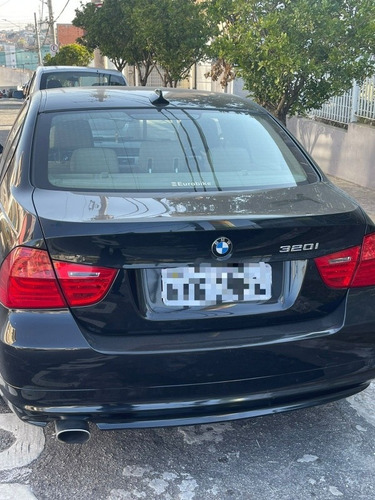 Imagem 2 de 5 de Bmw Serie 3 2011 2.0 Aut. 4p