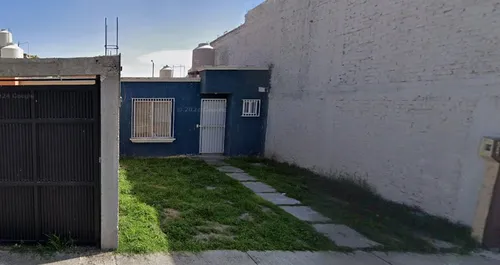 Casa En Remate Bancario En Villa Salamanca Gto.