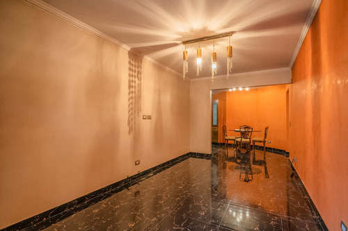 Venta Casa 4 Ambientes Con Patio Y Cochera En Ramos Mejía