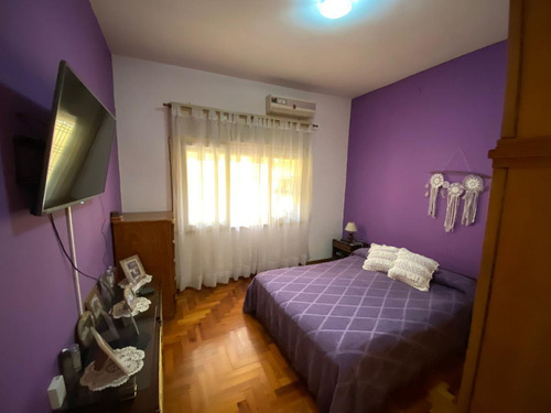 Casa 3 Ambientes En Castelar Norte
