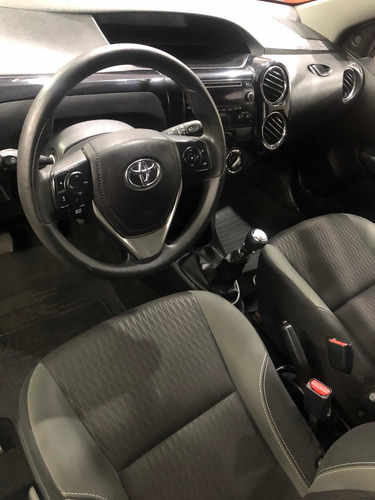Toyota Etios 1.5 Xs 2017