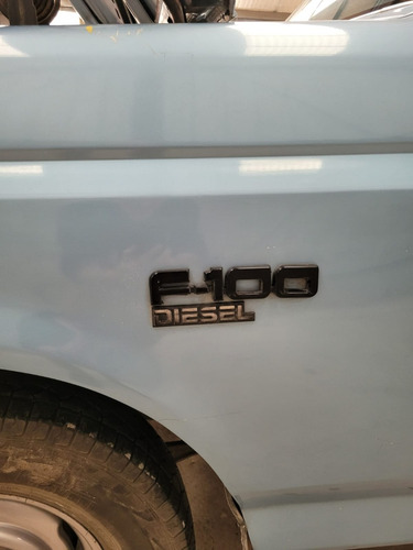 Ford F-100 3.9 Lujo D