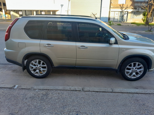 Nissan X-Trail 2.5 Visia 6mt