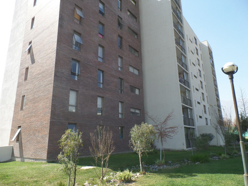 $560.000.- Se Arrienda Departamento Primer Piso