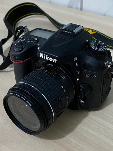 Camera Nikon D7100 
