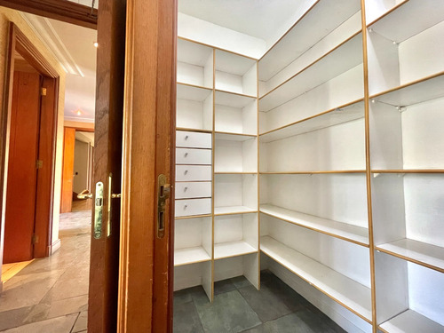 Los Nogales, Impecable Casa, Norte, Amplios Espacios, 7d 6b