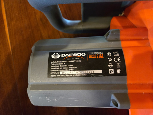 Motosierra Eléctrica Daewoo Dcs2216e 2200w Impecable! Naranja (Usado)