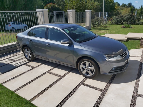 Volkswagen Vento 2.5 Advance Plus 170cv Tiptronic 2016