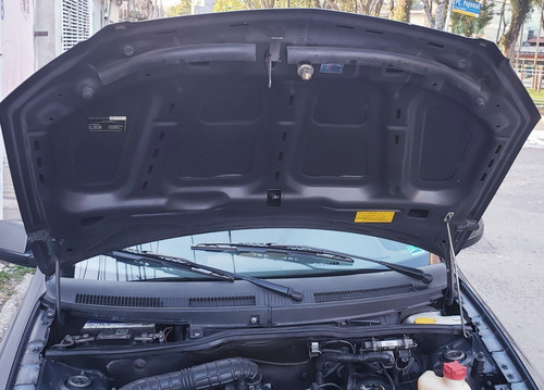 Chevrolet Celta Lt 1.0 8v Flex Vhc-e 4 Portas Completo