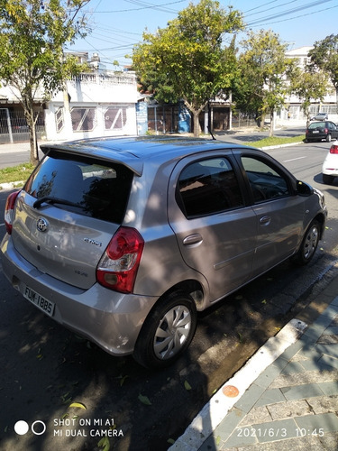 Toyota Etios 2018 1.5 16v Xs Aut. 5p