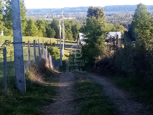 Excelente Ubicación Cercano Al Lago Ranco.