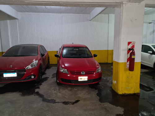 Cochera Cubierta En Subsuelo A Metros De Peatonal Arieta - S.justo (ctro)