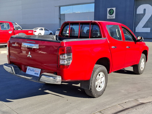 Mitsubishi L200 L200 Katana D/C 2.4 TD MT CR