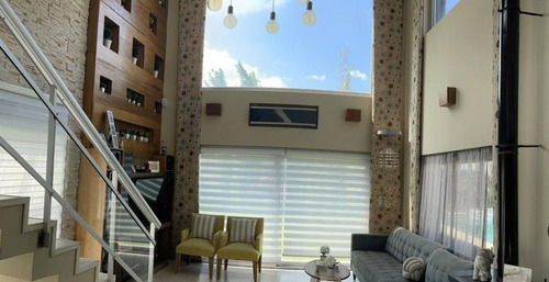 Imagen 12 de 17 de Exquisita Casa 6 Ambientes En Barrio Boutique De Ezeiza