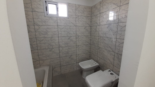 Casa En Venta En Barrio Los Alamos