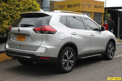 Nissan X-Trail 2.5 ADVANCE TP 4X2