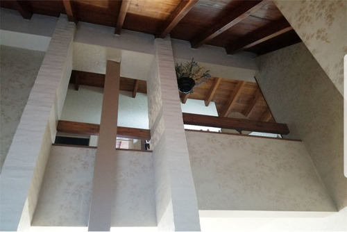 Casa 5 Ambientes - Terreno U.s.a.b. 2 Saavedra Dot